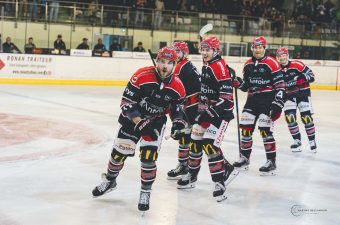 f460fe39 5763 4bf4 a90d f941c227e7a6